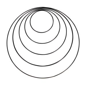 Anneaux en métal assortis