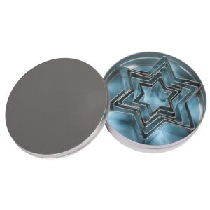 Star-shaped cookie cutters f. deco