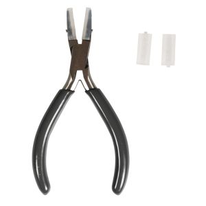 Flat pliers w. plastic jaws for jewelly