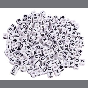 Plastik-Buchstaben-Perlen Würfel