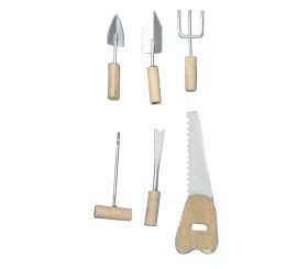 Metallic/wooden tools