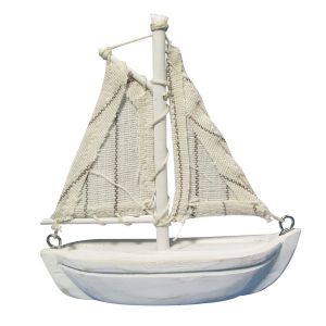 Bâteau à voile en bois