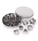 Metallic cookie cutters f. deco