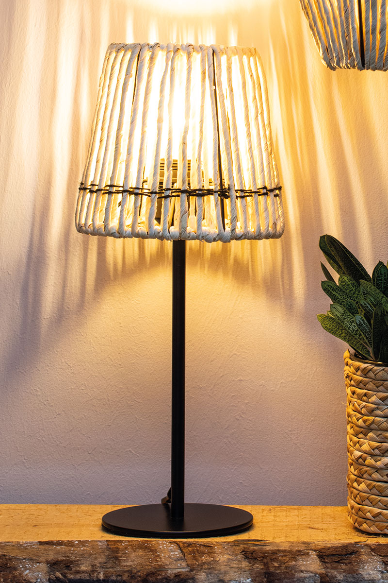 Lamp out of corn husk rope