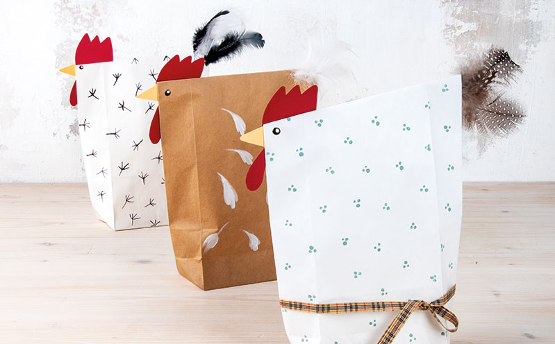 Papiertüten-Hühner